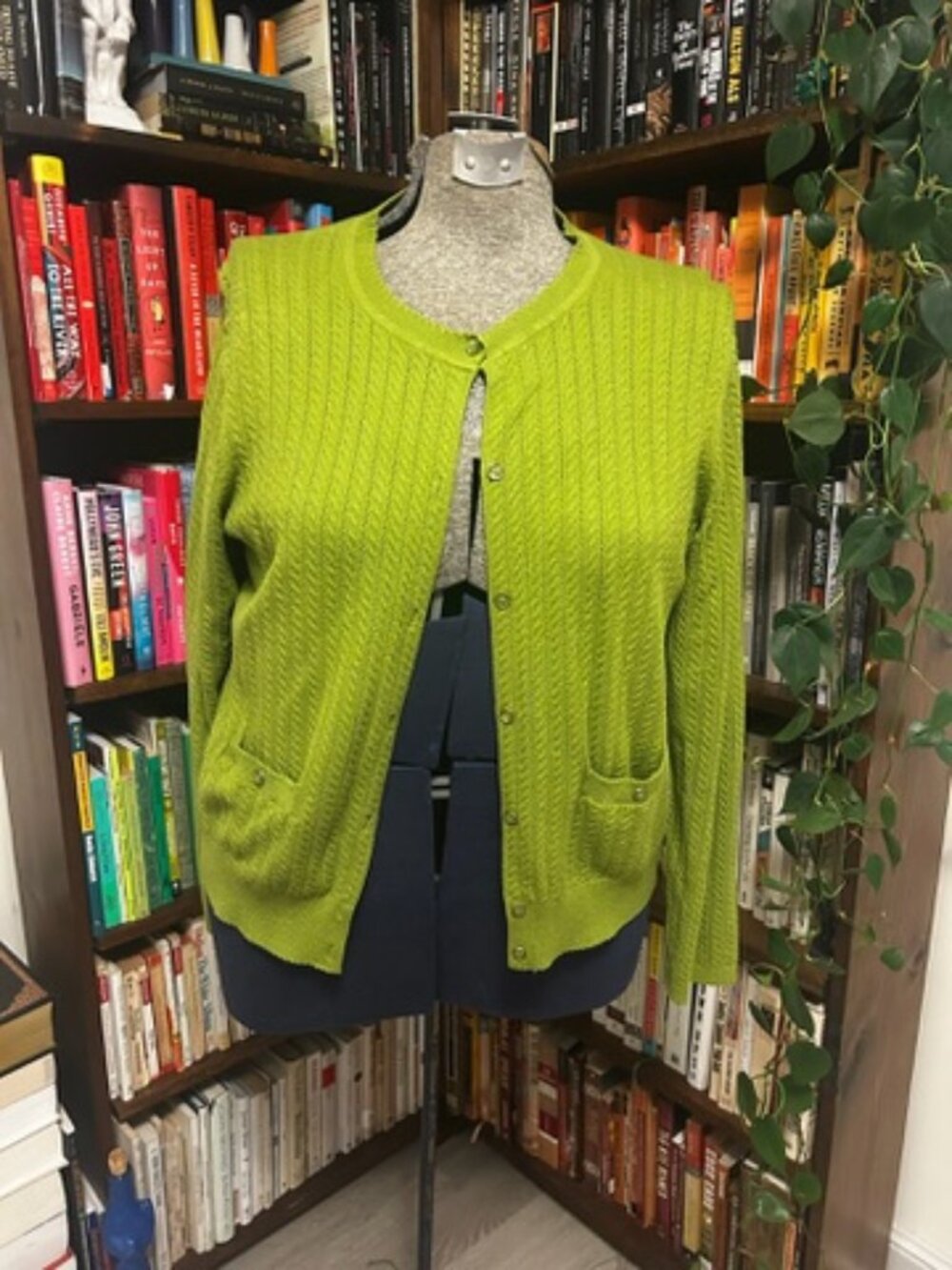 Green Cardigan - Free Assembly